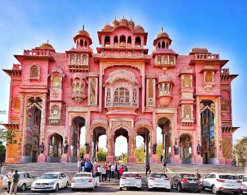 Decorative Patrika Gate in Jaipur